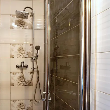 Radosc Bed & Breakfast 3*