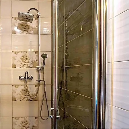 Radosc Bed & Breakfast 3*